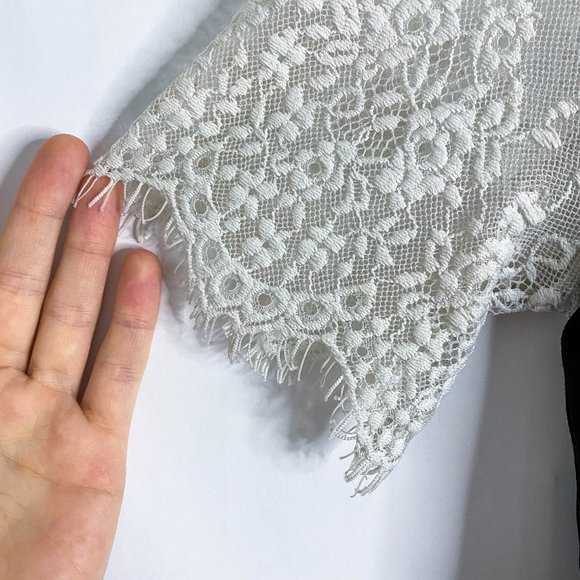 Forever 21 Eyelash Lace Sweetheart Mini Dress - Picture 5 of 10